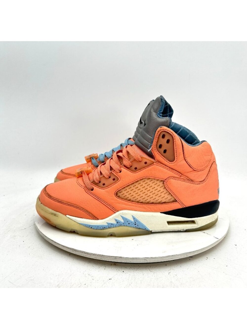 Air Jordan 5 Men Size 8 DV4982-641 Crimson Bliss Leather Sneaker Athletic